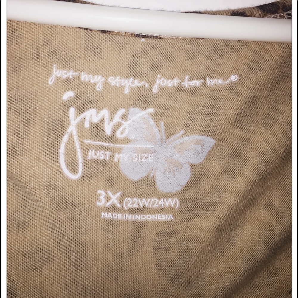JMS Leopard Print Top - Picture 2 of 4